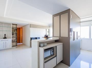 Apartamento · 70m² · 2 Quartos · 2 Vagas · Apartamento à venda, 2 Dormitórios com Suíte, Mobiliado, 2 vagas de garagem, no Higienópolis - Porto