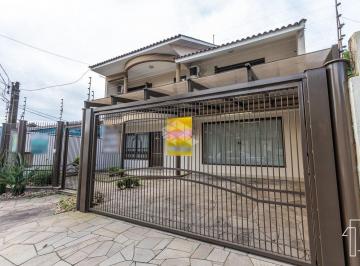 Casa · 246m² · 4 Quartos · 2 Vagas · Sobrado de 3 dormitórios com 1 suite, aceita financiamento no Bairro Moinhos de