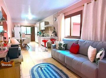 Casa · 117m² · 3 Quartos · 2 Vagas · Vendo uma bela casa no bairro Niterói, com espaço gourmet, 3 quartos, 2 banheiros, 2 vagas cobertas