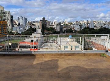 Apartamento · 202m² · 3 Quartos · 1 Vaga · Cobertura 3 dormitórios no bairro Santa Cecilia, Porto Alegre. Próximo ao Parcao....