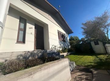 Casa · 70m² · 3 Quartos · 2 Vagas · Casa com 70m2 no bairro Primeiro de Maio em Farroupilha