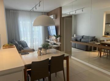 Apartamento · 84m² · 2 Quartos · 1 Vaga · Apartamento de 2 dormitórios com suite ensolarado e com sacada com churrasqueira a 15 metros do mar