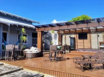 Casa · 187m² · 4 Quartos · 3 Vagas · CASA EM UBATUBA-SÃO FRANCISCO DO SUL-SC