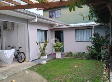 Casa · 145m² · 3 Quartos · 2 Vagas · Casa 2 Dormitórios 1 suíte no bairro São João do Rio Vermelho em Florianópolis/SC