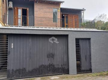 Casa · 140m² · 4 Quartos · 2 Vagas · Casa Duplex com 4 Quartos, sendo 1 suíte, e 2 Vagas de Garagem À venda por R$ 585.000,00