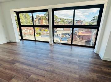 Apartamento · 124m² · 2 Quartos · 1 Vaga · apartamento área privativa 70,52, localizado bairro Planalto Gramado