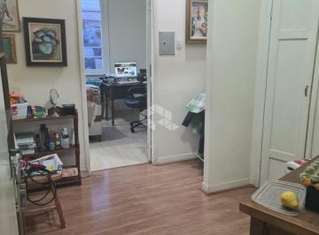 Apartamento · 73m² · 2 Quartos · Apartamento 2 dormitórios próximo a Santa Casa