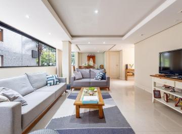 Apartamento · 124m² · 3 Quartos · 1 Vaga · Apartamento 123m² 3 dormitórios 1 vaga no Petrópolis