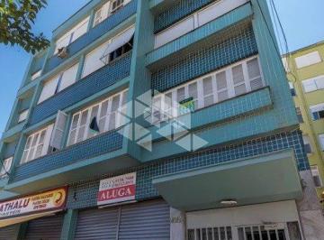 Apartamento · 69m² · 2 Quartos · Apartamento de 2 dormitório sendo 1 suíte 69 privativa amplo na RAMIRO BARCELOS!