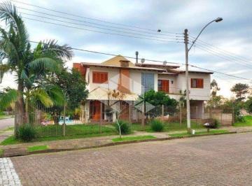 Casa · 250m² · 4 Quartos · 2 Vagas · Casa de 4 quartos com piscina na Hipica em Ipanema próximo ao Zaffari