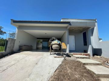 Casa · 150m² · 3 Quartos · 2 Vagas · Casa 3 dormitórios com Suíte no Residencial Schons
