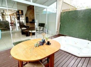 Casa · 140m² · 3 Quartos · 2 Vagas · Casa em condomínio