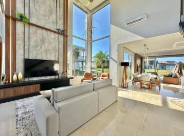 Casa · 231m² · 4 Quartos · 2 Vagas · CASA CONDOMINIO, 4 QUARTOS ,4 SUÍTES, 2 VAGAS, EM CAPAO DA CANOA