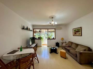 Apartamento · 98m² · 3 Quartos · 2 Vagas · Apartamento com 3 Quartos e 2 banheiros à Venda no bairro Rio Branco