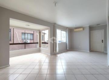 Sala · Apartamento de 2 quartos com sacada e vaga de garagem no bairro Petrópolis