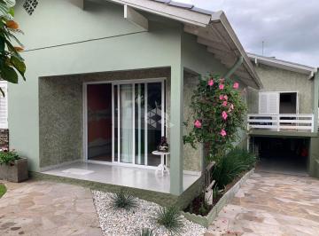 Casa · 141m² · 3 Quartos · Casa com 3 quartos a venda por R$ 720.000