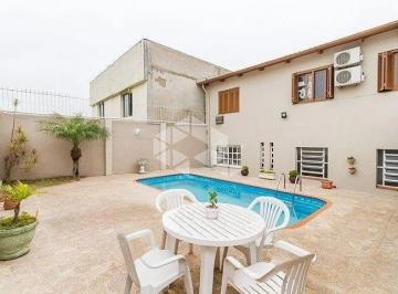 Casa · 284m² · 4 Quartos · 2 Vagas · Casa sobrado à venda com 4 dormitórios, 1 suíte com sacada, 2 vagas cobertas, no bairro Espírito San