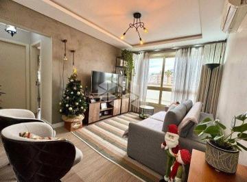 Apartamento · 70m² · 2 Quartos · 1 Vaga · Impecável 2 dorm, dep. de empregadoa 1 vaga reformado no Menino Deus