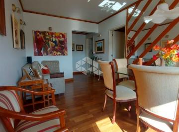 Apartamento · 77m² · 2 Quartos · 1 Vaga · Amplo apartamento no Rio Branco