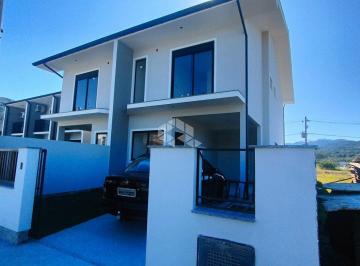 Casa · 120m² · 3 Quartos · 1 Vaga · SOBRADO COM 3 DORMITÓRIOS, SENDO 1 SUÍTE E 110 M² PARA VENDER POR R$ 580.000,00.