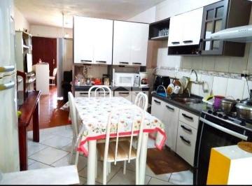 Casa · 89m² · 2 Quartos · 2 Vagas · Casa térreo 2 dormitórios no Bairro Jardim Floresta