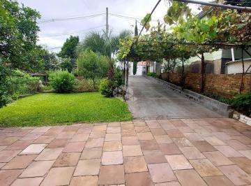 Casa · 210m² · 4 Quartos · 1 Vaga · Casa com 4 quartos no Bairro Santa Marta