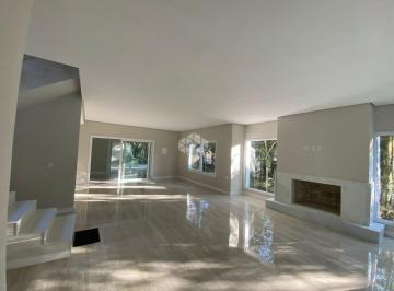 Casa · 321m² · 3 Quartos · 4 Vagas · Casa nova em condomínio fechado na cidade de Canela, com 321,00 m².