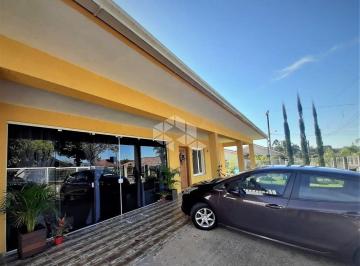 Casa · 140m² · 2 Quartos · 2 Vagas · Casa com 2 quartos e 2 vagas