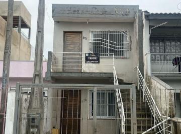 Casa · 56m² · 2 Quartos · Casa 2 dormitórios, 56m² no Bairro Fatima em Canoas