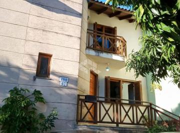 Photo 1 · Casa 2 dormitórios, 2 vagas no Teresópolis e vista para o Guaíba!