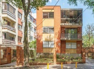 Apartamento · 69m² · 2 Quartos · Apartamento 2 dormitórios/quartos terreo no menino deus