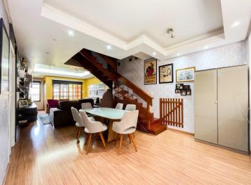 Casa · 239m² · 4 Quartos · 2 Vagas · Casa com 3 Dormitórios, Suíte e Piscina no Bairro Ipanema - Porto Alegre