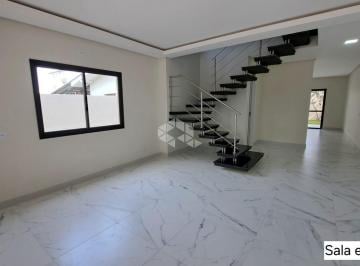 Casa · 179m² · 3 Quartos · 2 Vagas · Casa com 03 quartos em Canasvieiras -Santa Catarina