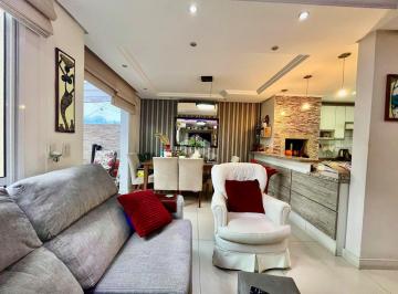 Casa · 138m² · 3 Quartos · 2 Vagas · Casa em condomínio em Canoas com 03 quartos e 02 vagas e amplo sótão com lareira.