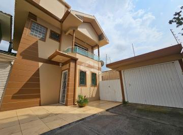 Casa · 185m² · 3 Quartos · 2 Vagas · Excelente Casa 3 Dorm nos Ingleses