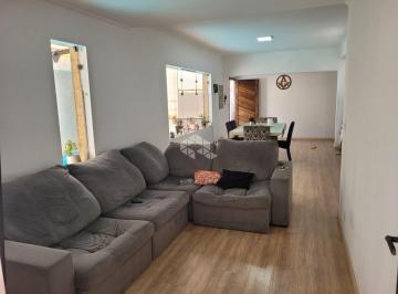 Casa · 298m² · 5 Quartos · 2 Vagas · Sobrado no Jardim Guapira com 5 dormitórios e 2 vagas.