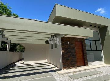 Casa · 100m² · 3 Quartos · 2 Vagas · Casa Alto Padrão no Loteamento Lisboa III em São José/SC