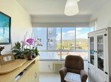 Apartamento · 57m² · 2 Quartos · 1 Vaga · Apartamento 2 dormitórios andar alto, elevador, vista livre, vaga coberta, no bairro Cristal
