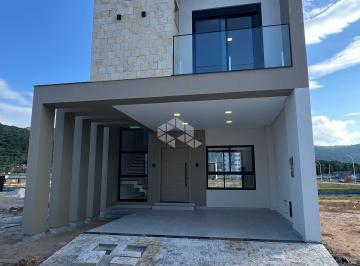 Casa · 193m² · 3 Quartos · 2 Vagas · Casa com 03 quartos/dormitórios no bairro Deltaville, em Biguaçu- SC