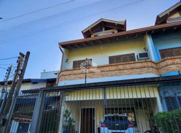 Casa · 164m² · 5 Quartos · 3 Vagas · Casa tipo sobrado, com 5 quartos, no bairro Ipanema, em Porto Alegre.