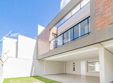 Casa · 303m² · 3 Quartos · 3 Vagas · Casa em Condomínio 3 Suítes e 3 vagas cobertas na Vila Assunção - Zona Sul em Porto Alegre