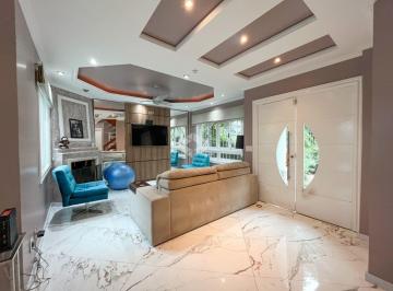 Casa · 288m² · 3 Quartos · 2 Vagas · Casa a Venda no Bairro Ipanema Porto Alegre