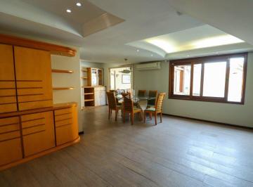Casa · 234m² · 3 Quartos · 2 Vagas · Casa 3 dormitórios no bairro Ipanema em Porto Alegre