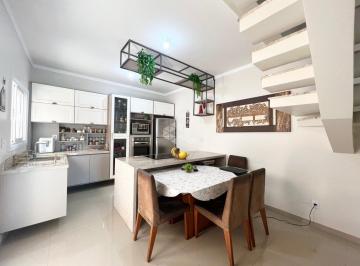 Casa · 145m² · 3 Quartos · 2 Vagas · Sobrado 145m² 3 dormitórios, 01suíte, 02 vagas, no Bairro Bela Vista em Canoas