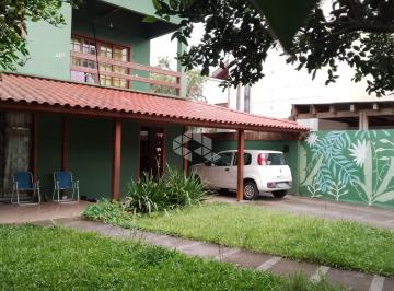 Casa · 220m² · 3 Quartos · 3 Vagas · Casa à Venda no Rio Tavares - Florianópolis/SC | 6 Quartos, 2 Suítes, Quintal e 3 Vagas