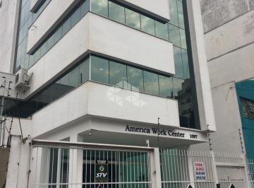 Comercial · 33m² · Sala comercial com vaga de garagem