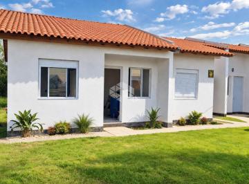 Casa · 50m² · 2 Quartos · 1 Vaga · Casa com 2 dormitórios à venda no Bom Fim, Guaíba-RS