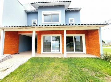Casa · 179m² · 3 Quartos · 2 Vagas · Casa em Condomínio 3 suítes com piscina em Eldorado do Sul