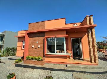 Casa · 143m² · 3 Quartos · 5 Vagas · Casa a venda em Imbituba com terreno de 1.076 m²