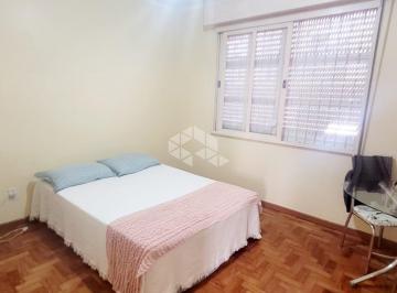 Apartamento · 61m² · 2 Quartos · 1 Vaga · Apartamento de 02 dormitórios com garagem no Centro Histórico.
